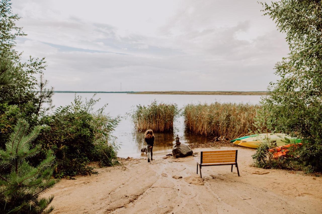 Raus Und Gut Glamping Am Graebendorfer See Drebkau Exterior foto