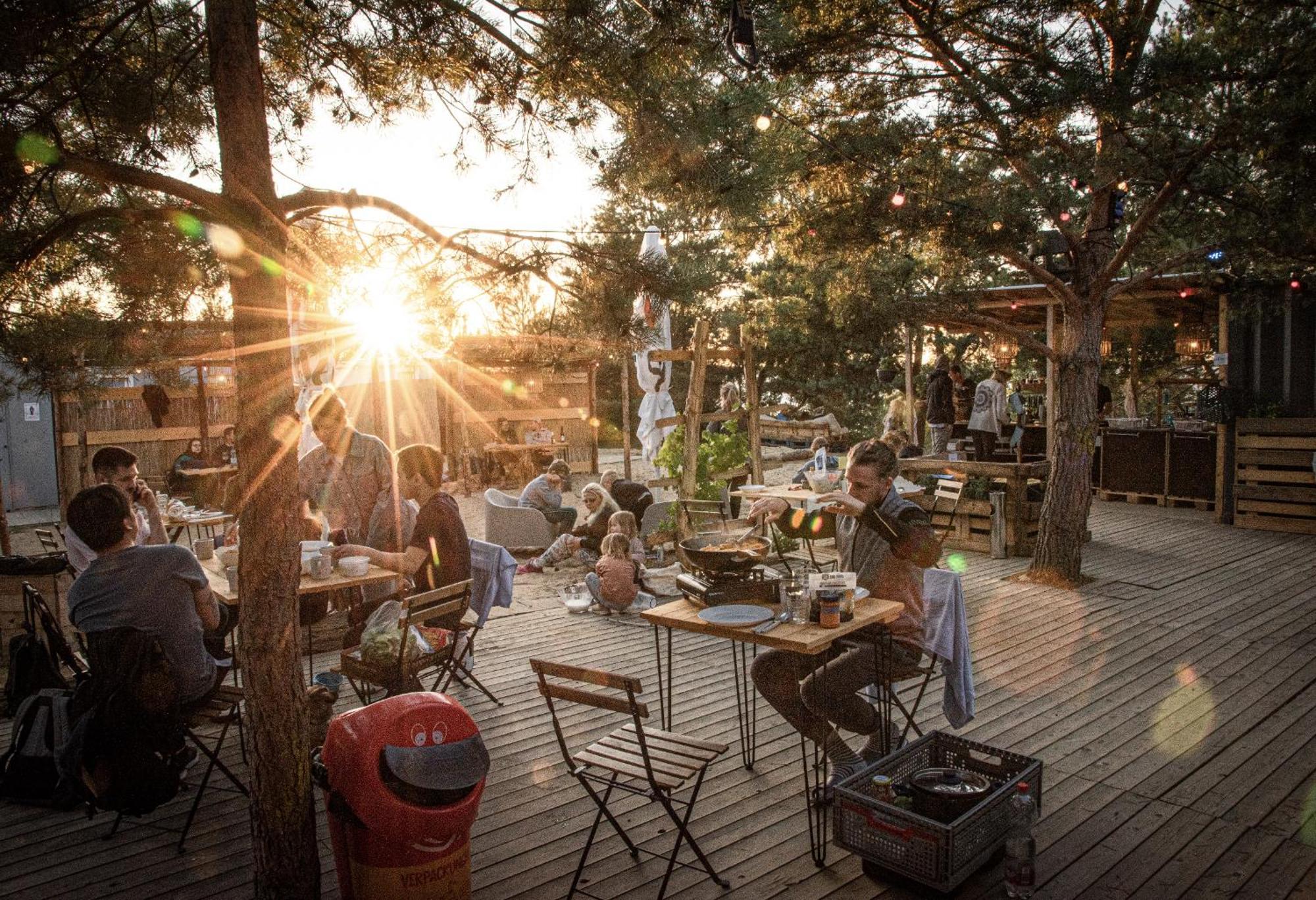 Raus Und Gut Glamping Am Graebendorfer See Drebkau Exterior foto