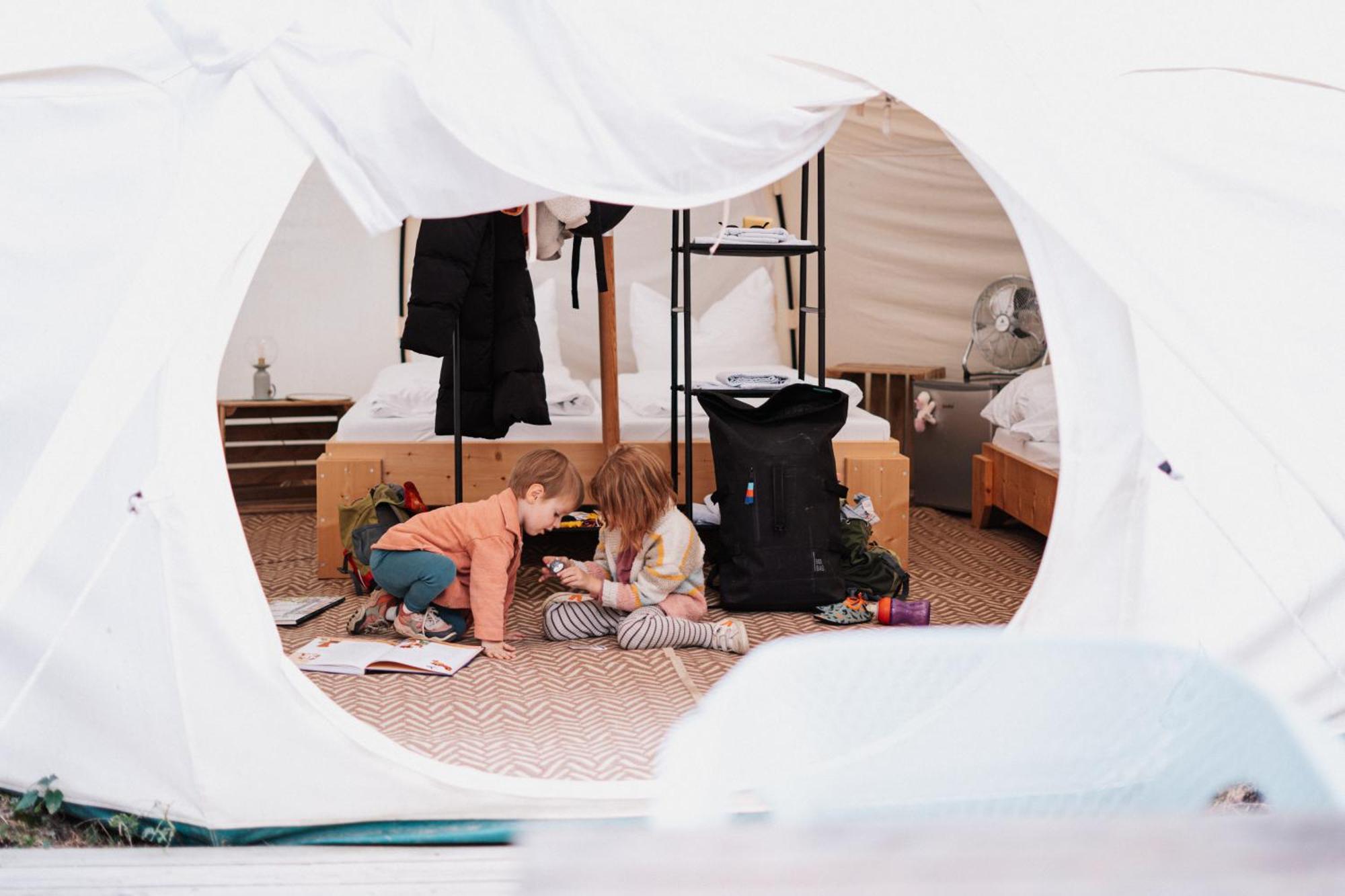 Raus Und Gut Glamping Am Graebendorfer See Drebkau Exterior foto