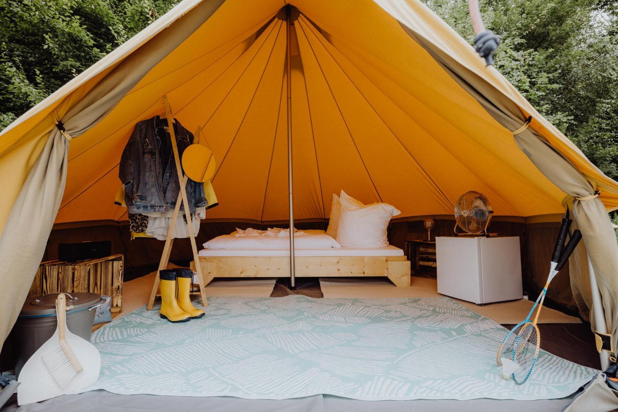 Raus Und Gut Glamping Am Graebendorfer See Drebkau Exterior foto